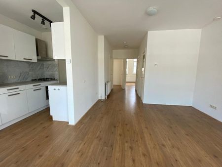 Te huur: Appartement Hoofdweg 230 2 in Amsterdam - Photo 4