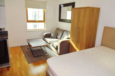 1 bedroom apartment to rent - Photo 2