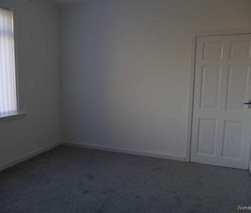 2 bedroom property to rent in Irvine - Photo 2