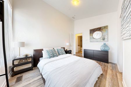 For Lease - 233 Broward Way Unit# 10, Innisfil, Ontario - Photo 3