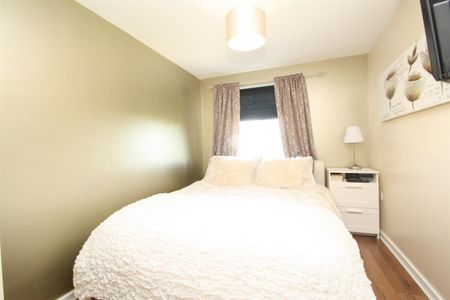 2 Bedroom Apartment To Let - Photo 3