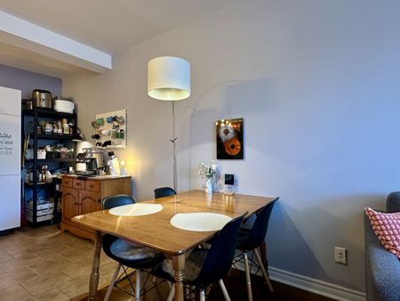 8805 Rue Beyries, #A - Photo 3