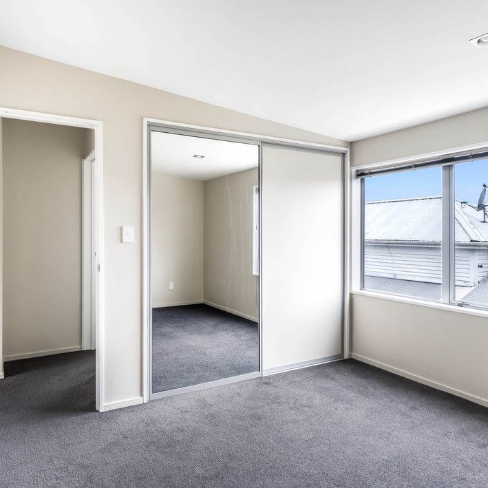 532c Hereford Street - Photo 1