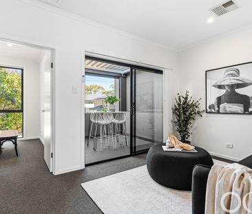 Open the door to space and comfort in Kidman Park - Photo 3