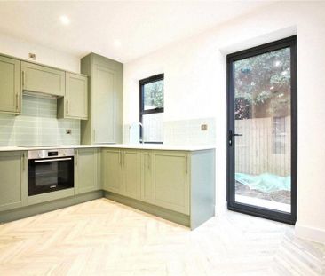 3 bedroom end of terrace house to rent - Photo 6