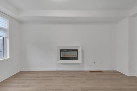 For Lease - 481 Manhattan Common, Oakville, Ontario - Photo 3