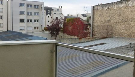 Appartement 2 pièces 55m2 REIMS 720 euros - Photo 4