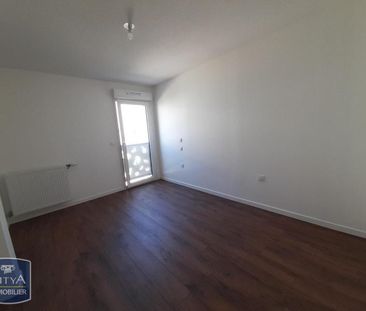 Location Appartement 3 pièces 61m² LORMONT 33310 - Photo 2