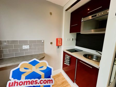 Silver Studio - Photo 3