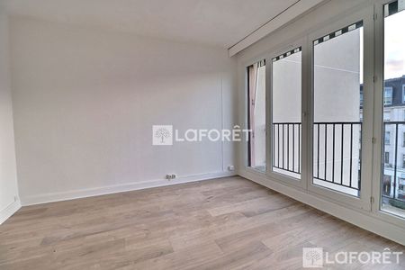 Apartment - Photo 2