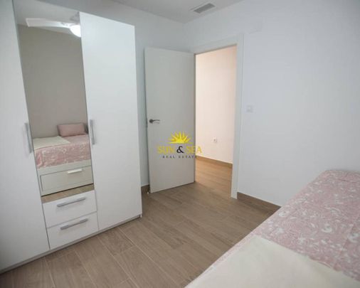 3-BEDROOM APARTMENT FOR RENT IN THE CENTER OF ALICANTE - Photo 1