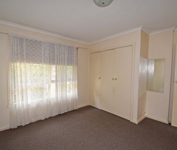 Spacious Unit with a Private Courtyard - Photo 1