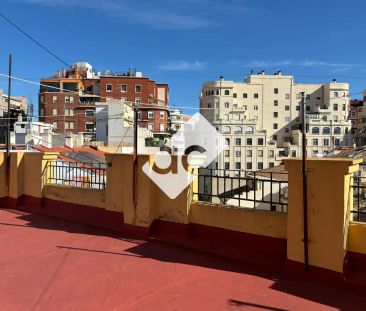 Valencia - Photo 3