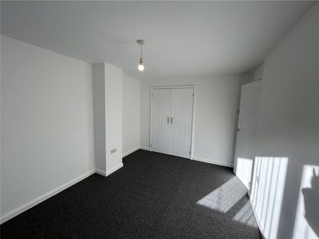 Mendip Road, Bridgwater, TA6 - Photo 4