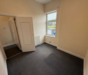 Bolton Road - Photo 4