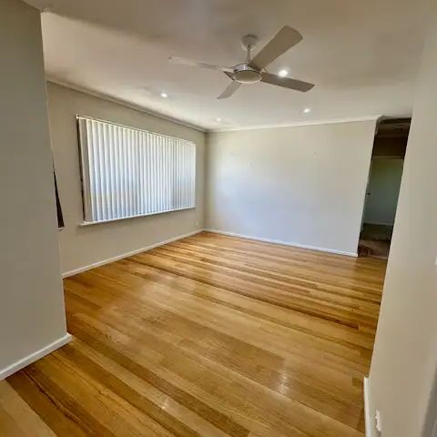 “Spacious 2 Bedroom Unit in Eastern Suburbs” - Photo 1