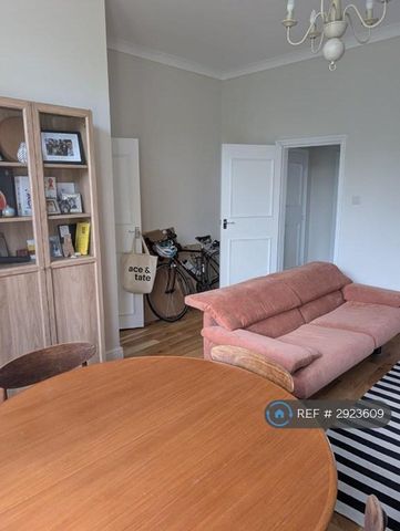 1 bedroom flat to rent - Photo 2