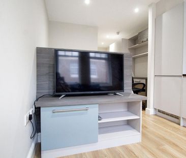 Studio to rent - Photo 3