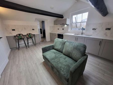 Barracks House, Princess Street, Hulme, Manchester, M15 - Photo 3