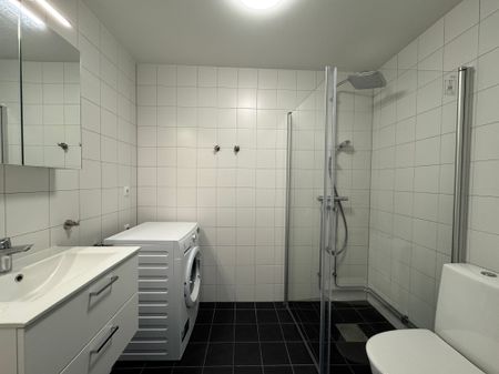 Jaktfalksgatan, Stockholm - Photo 5