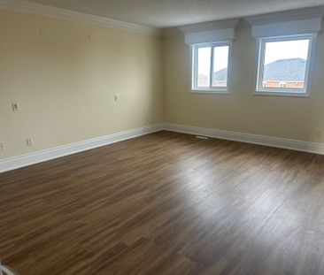 For Lease - 80 Farthingale Crescent, Brampton, Ontario - Photo 2