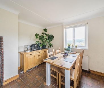 4 bedroom House To Let - Photo 3