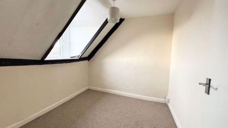 3 bedroom maisonette to rent - Photo 2