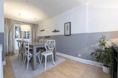 5 bedroom terraced house to rent - Photo 2