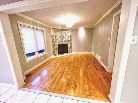 For Lease - 5710 Spangler Drive, Mississauga, Ontario - Photo 2