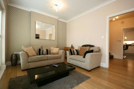 3 bedroom terraced house to rent - Photo 3