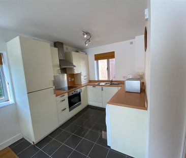 33 Cluain Shee, Aikens Village, Sandyford, Dublin 18 - Photo 6