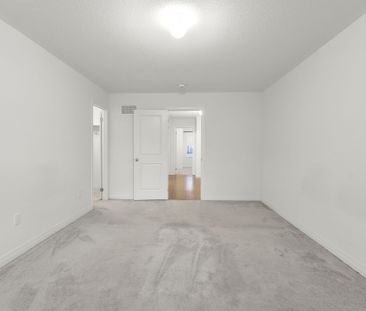 For Lease - 54 King George Way, Clarington, Ontario - Photo 3