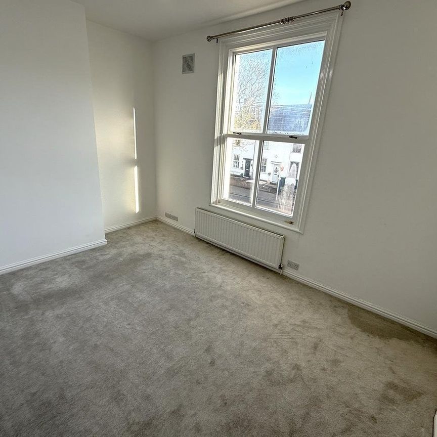 Worcester Street, Stourbridge, West Midlands - Photo 1