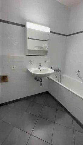 4.5-room apartment in Geneva. - Photo 5