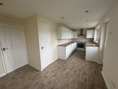 Grenville Drive, Tavistock, PL19 - Photo 2