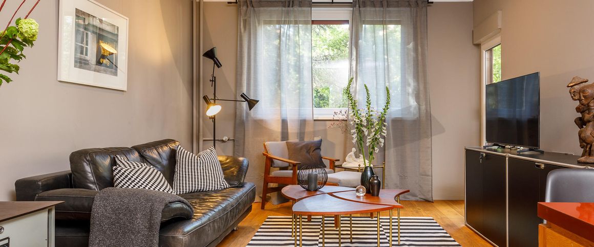 Nice Vintage Living - Photo 1