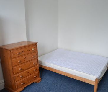 5 Bed Terraced House, Old Ashley Hill, BS6 - Photo 1