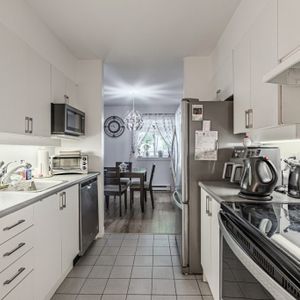 4½ Près Du Domaine De Maizerets - Photo 2