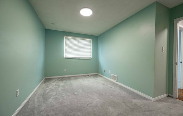 For Lease - 481 Pitfield Road Unit# 24, Milton, Ontario - Photo 1