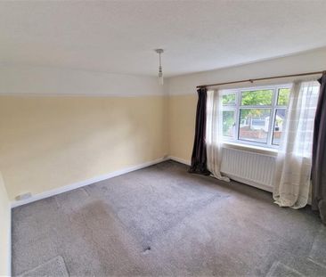 2 Bedroom Terraced To Let - Photo 3