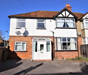 4 bedroom semi-detached house to rent - Photo 1