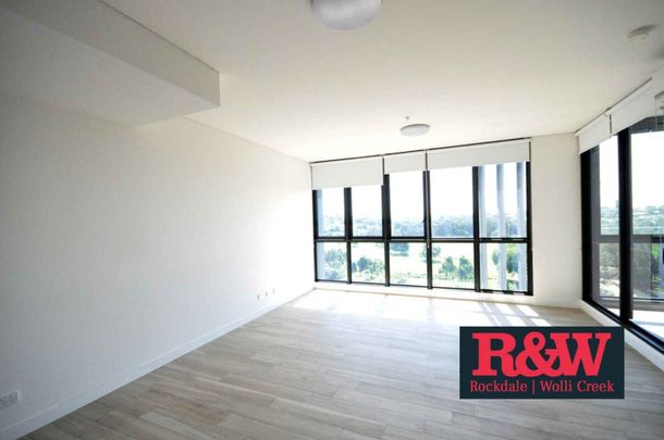 816/17 Chisholm Street Wolli Creek - Photo 1