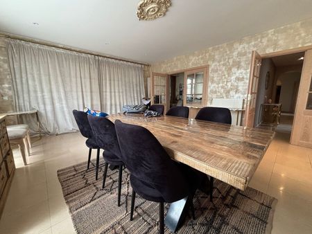 Ruime villa in een rustige omgeving met een grote tuin - Foto 3