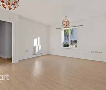 4 bedroom semi-detached house to rent - Photo 3