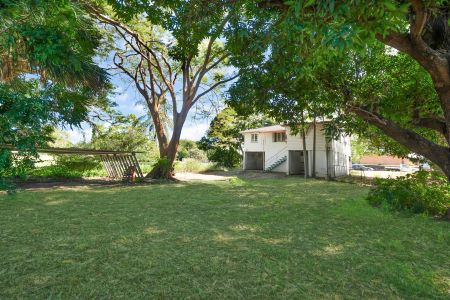 Charming Hyde Park Living - Spacious 2-Bed Home on Bayswater Terrace - Photo 5
