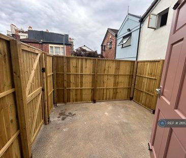 1 bedroom flat to rent - Photo 6