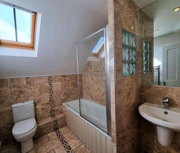 Church Mews, Upton Upon Severn,. Worcestershire, WR8 - Photo 6