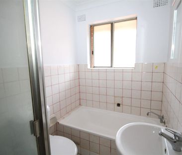 FRESHLY PAINTED RENOVATED TWO BEDROOM UNIT - Photo 4