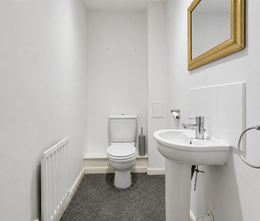 3 Bedroom House to let - Photo 6