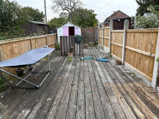 COMING SOON!!!!!! A lovely two bedroom terrace property situated in central Caister, close to a great range of local services and facilities. The property is undergoing an extensive refurbishment to include a brand new kitchen and will hopefully be... - Photo 1